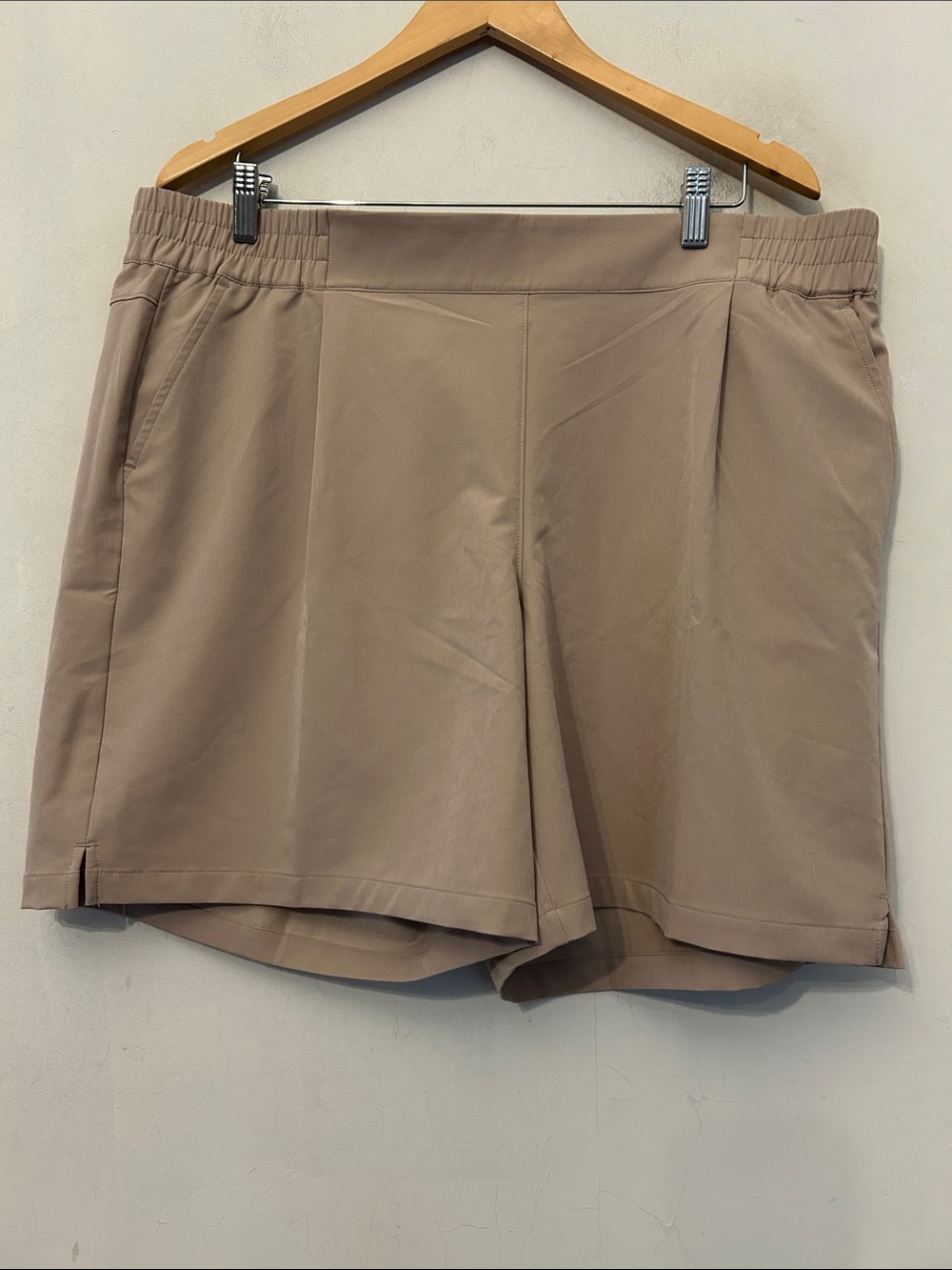 Tek Gear Relaxed Fit Women's pull on Shorts Size XXL NWT